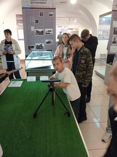 leynsyveri-gnzburo3jed7-jf6azh1w78qchplaxgm8k6ibskyfhx7rya-26kinv9tzddcgypj1hfbwb1o4b8.jpg